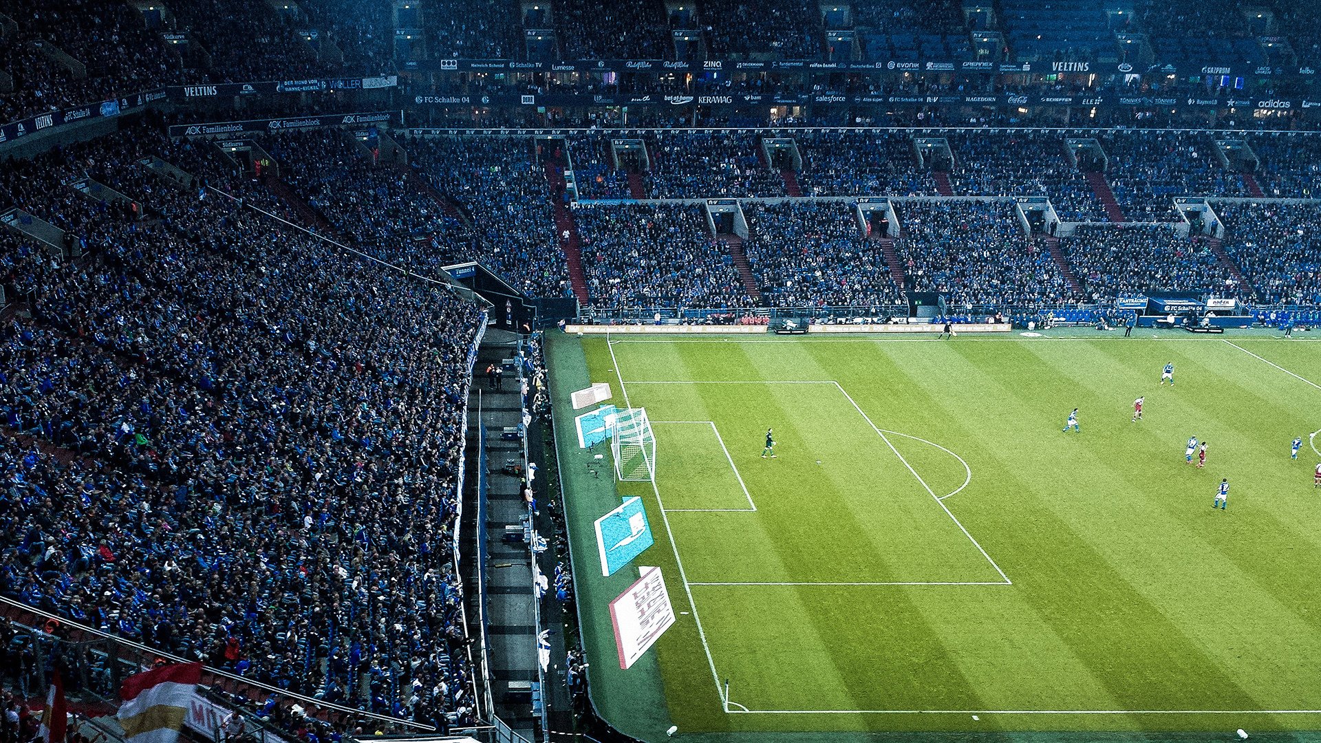 纳达尔强势回归红土赛场 法网前奏展现王者风范