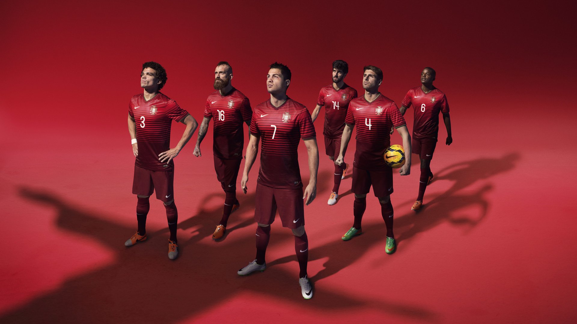 多纳鲁马深情告别巴黎圣日耳曼，感恩旅程，开启新章